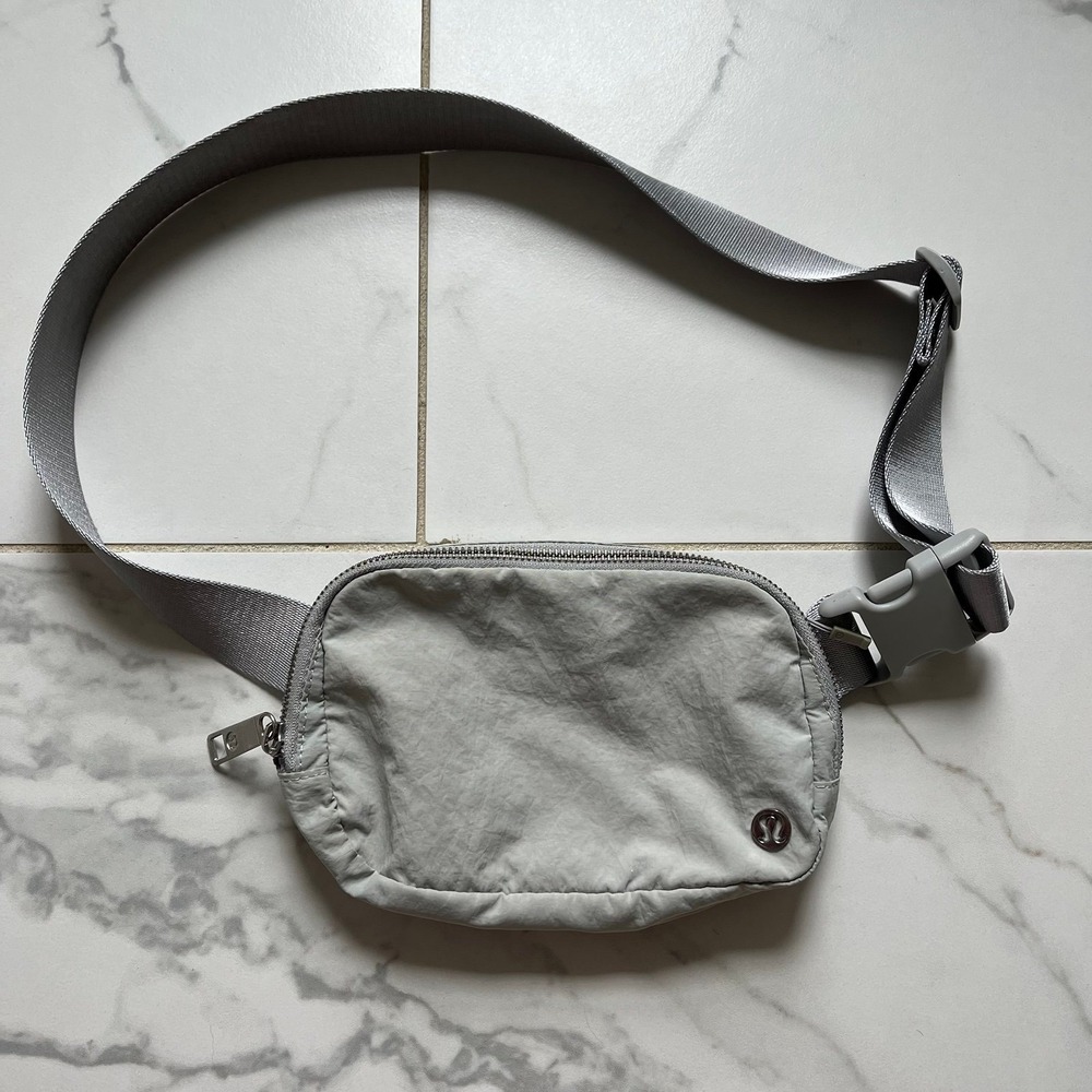 Lululemon belt bag light gray color
